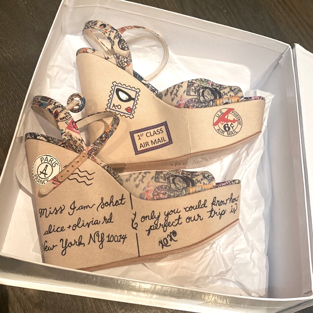 Alice+Olivia By Stacey Bendet Stella Travel Wedges, size 41, sexy and comfy 💕